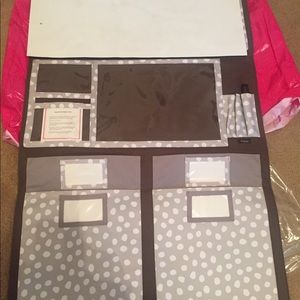 Brand new by Thirty-one. Hang up organizer